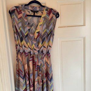 BCBG Sleeveless Dress M